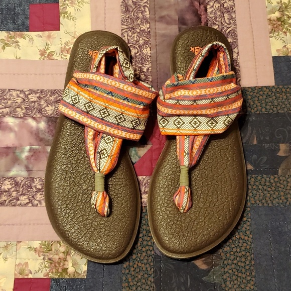 Sanuk Sandals - Picture 1 of 5